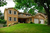 Photo of a House in Cooksville